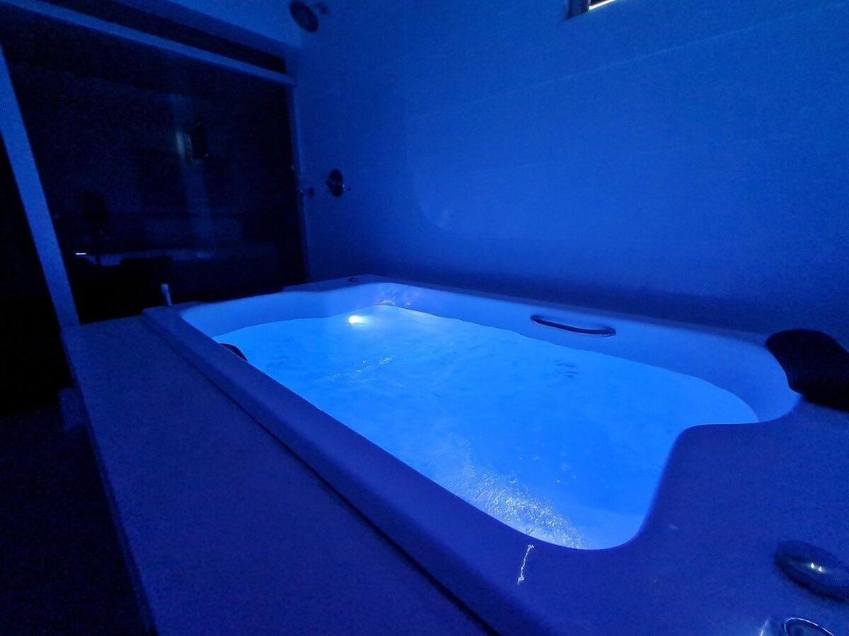Jacuzzi Privativa No Coracao Da Pampulha Apartment Belo Horizonte Ngoại thất bức ảnh